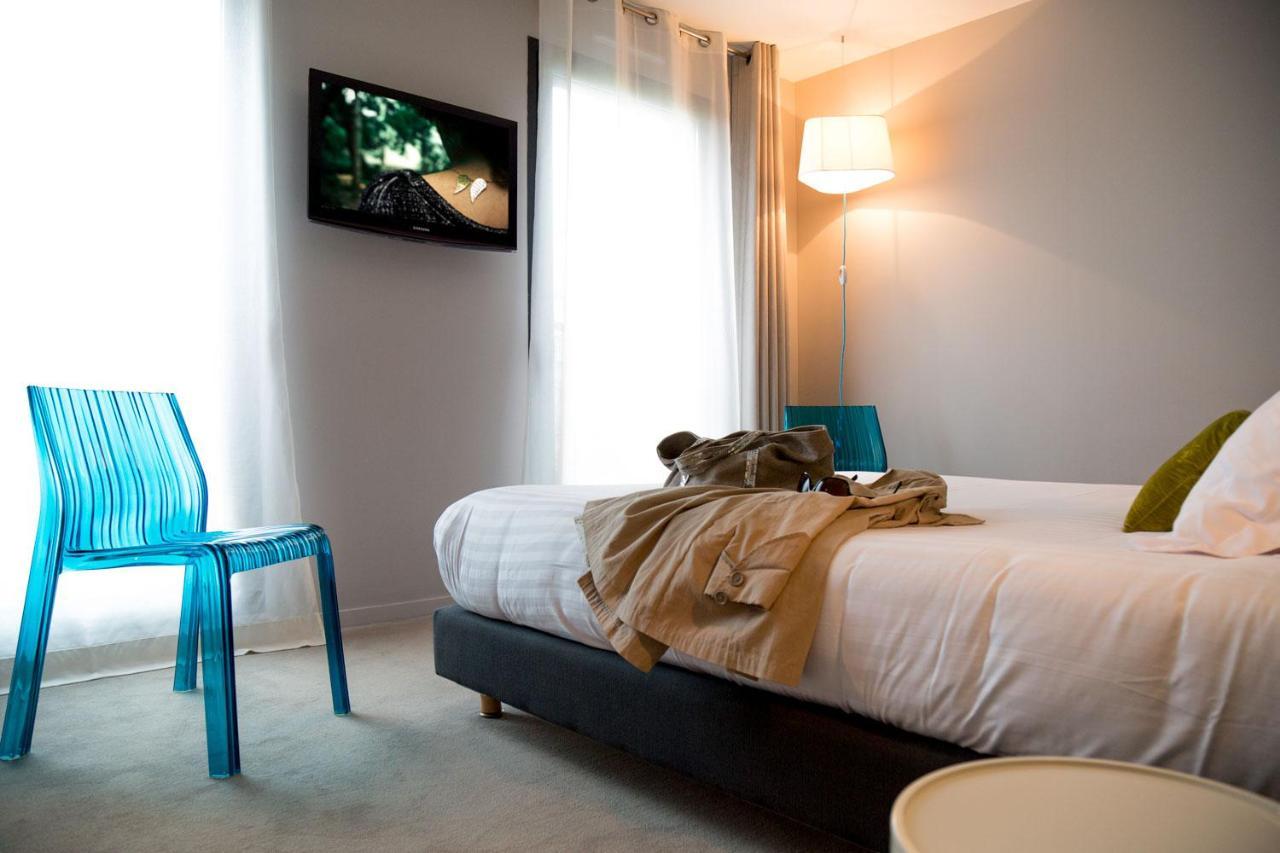 L'Echappee Belle Hotell LʼIsle-Jourdain Eksteriør bilde
